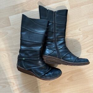 El Naturalista Recyclus Ella Boots - need repair